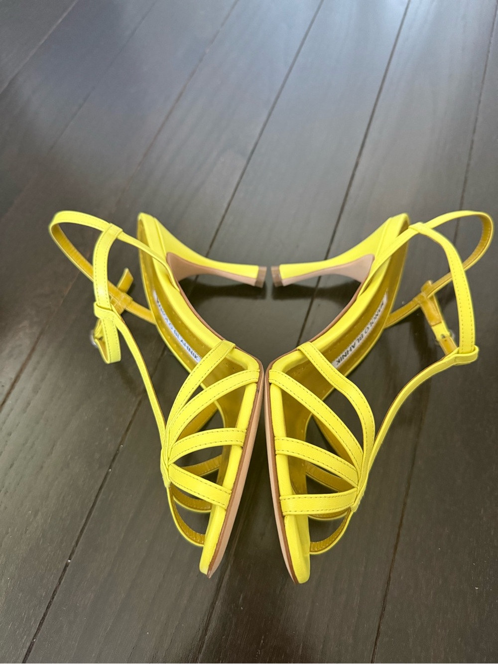 Brand new Manolo Blahnik Marana Leather Slingback Sandals in Yellow, Size 7.5 - Picture 3 of 10